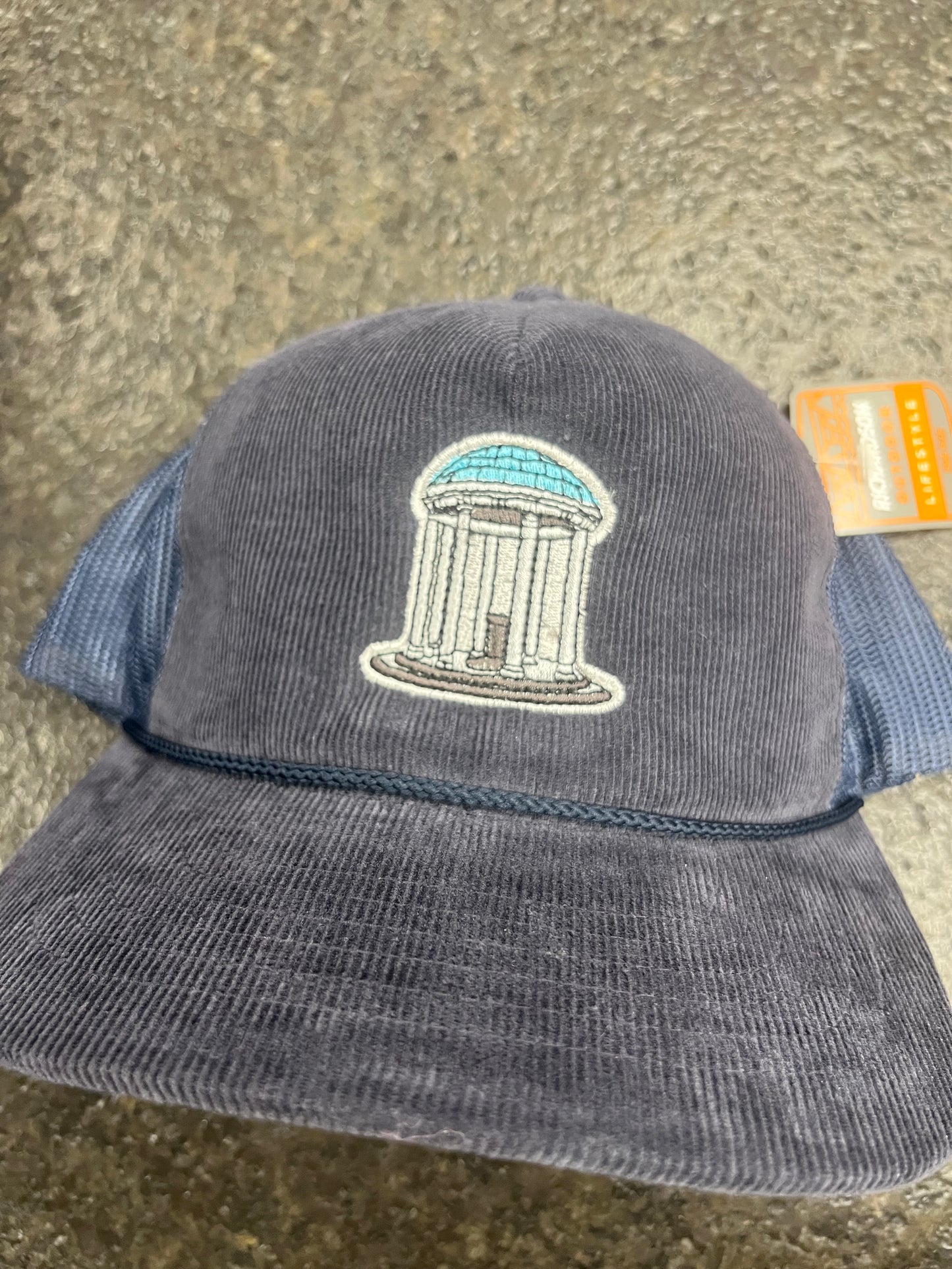 Old Well hat