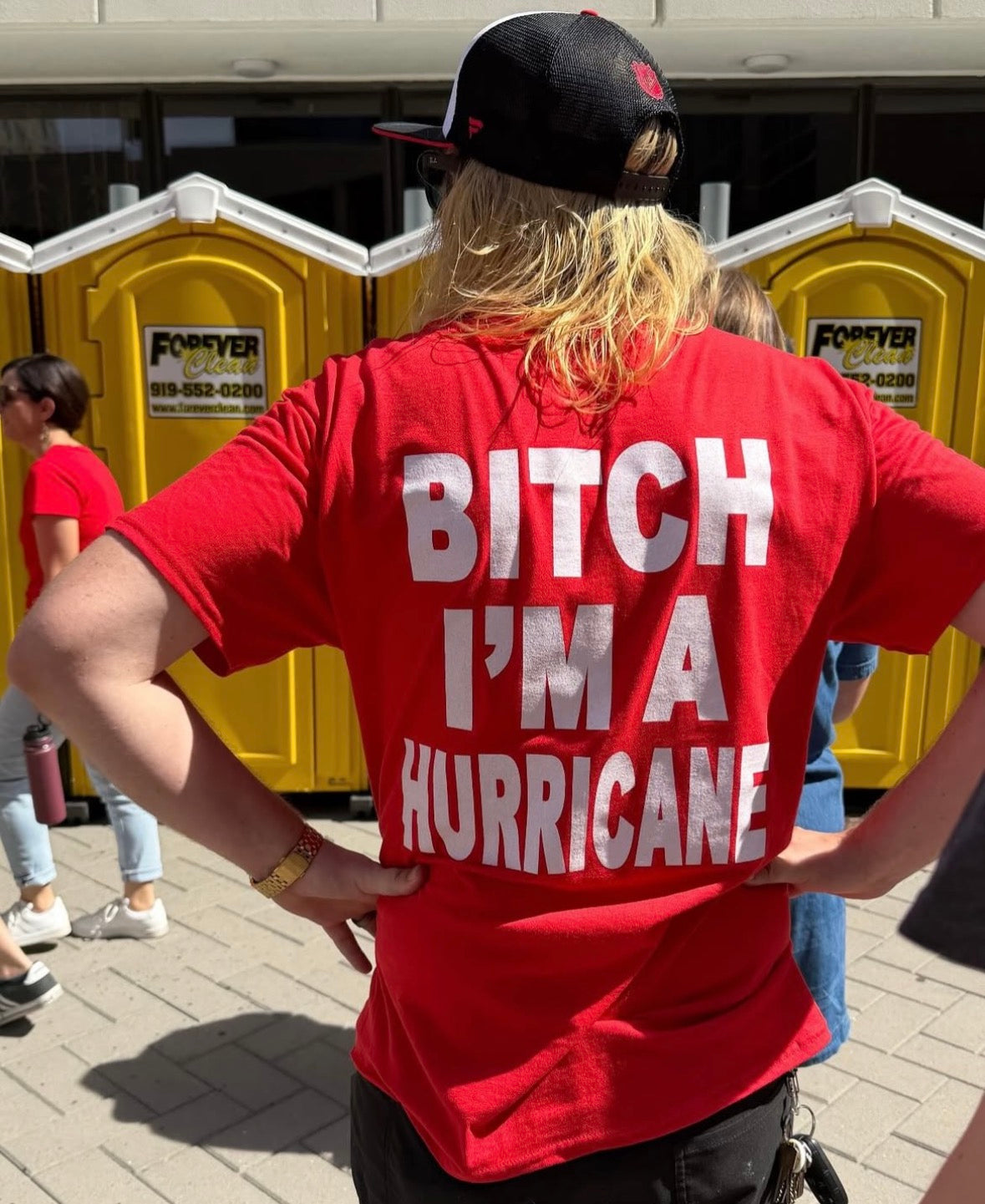 Bitch I am a hurricane - hat