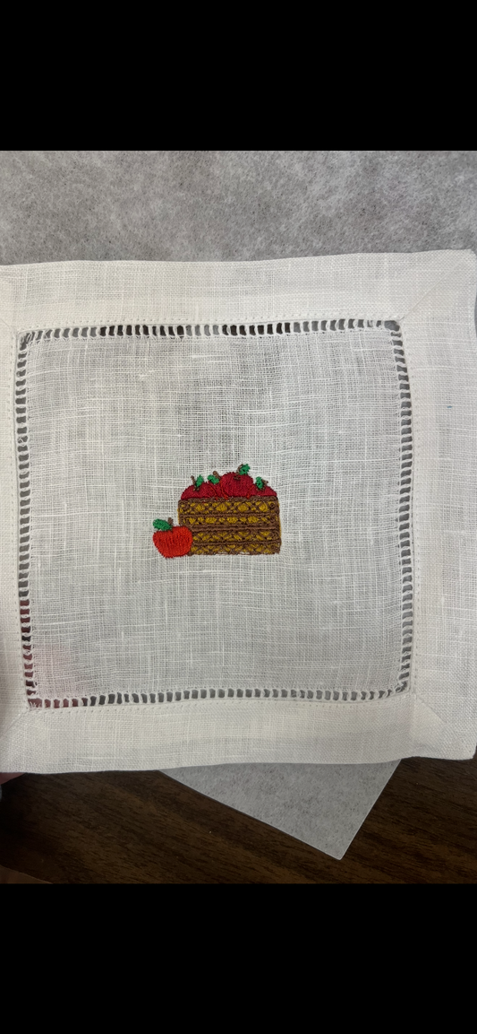 🍎 Apple Crate Embroidered Cocktail Napkins